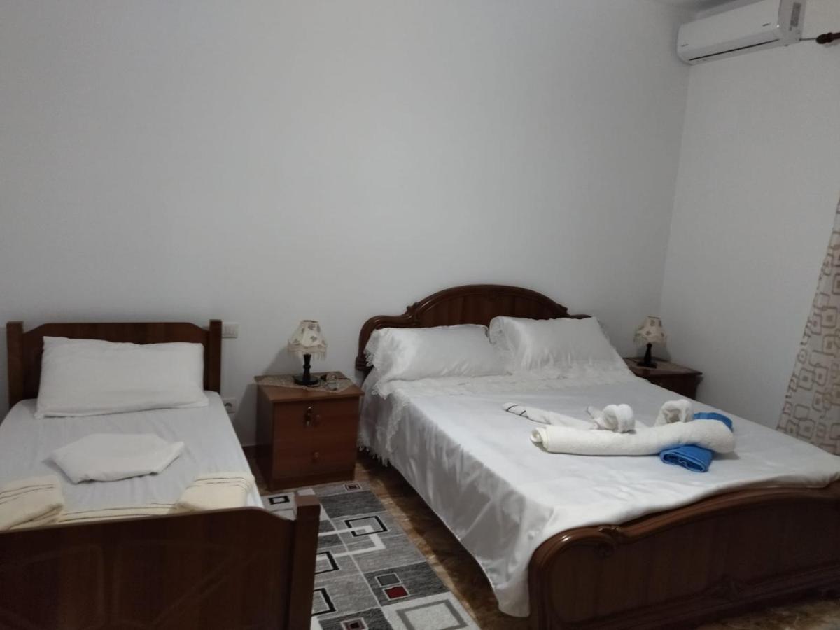 The Garden Guest House ดิวิยาเกอ ภายนอก รูปภาพ